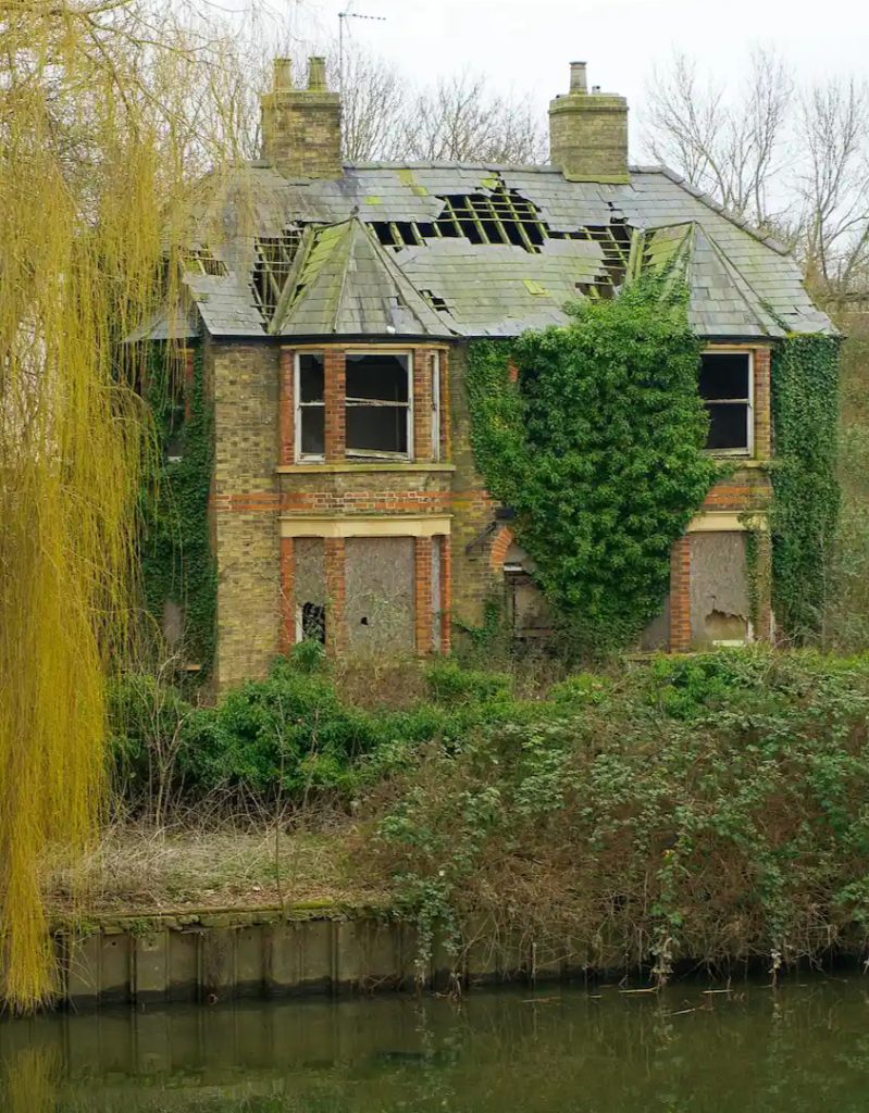 Uninhabitable House Bridging